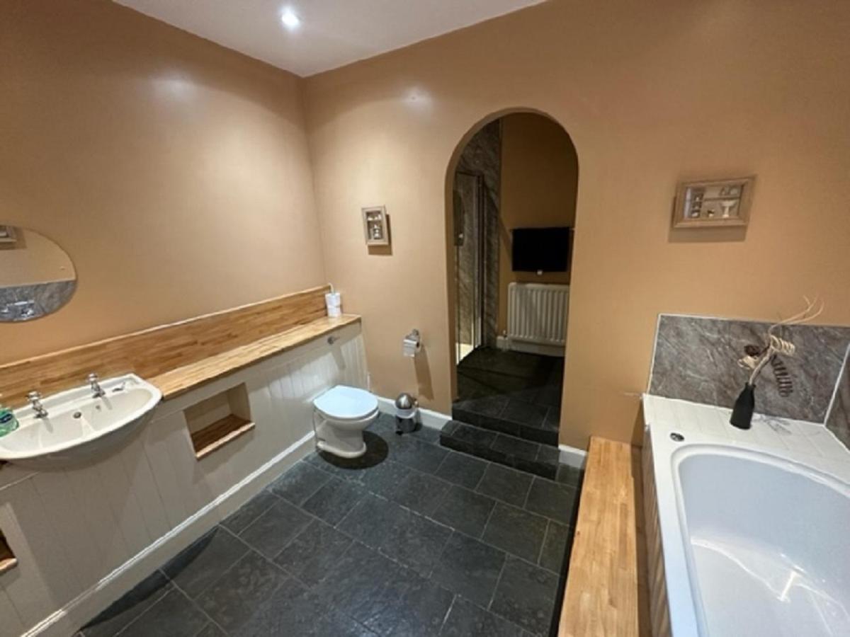 Belton House Holiday Home Wanlockhead エクステリア 写真